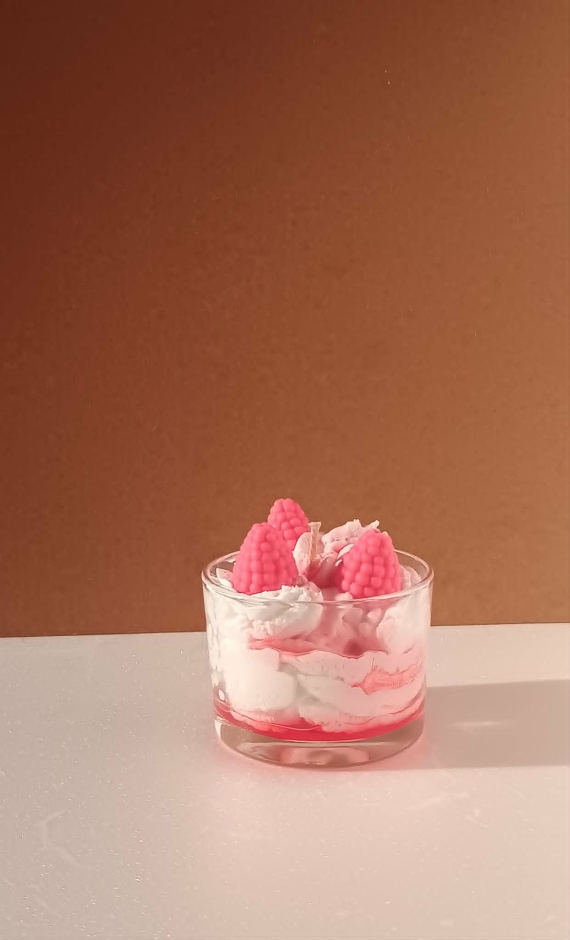 Medium Glass – Delicious Berry 115 gr | Γυαλί | Διάφανο | Με σχέδιο  Κωδικός: 02.01.0203100143  Τιμή: 10€